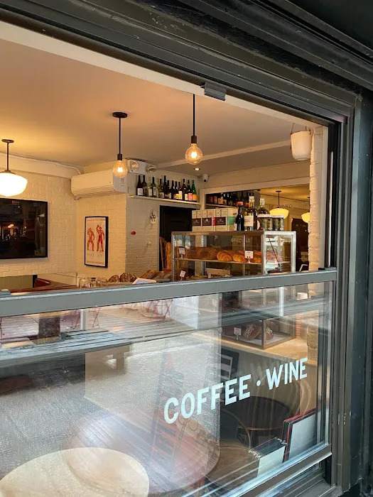 La Bicyclette Bakery Picture 1