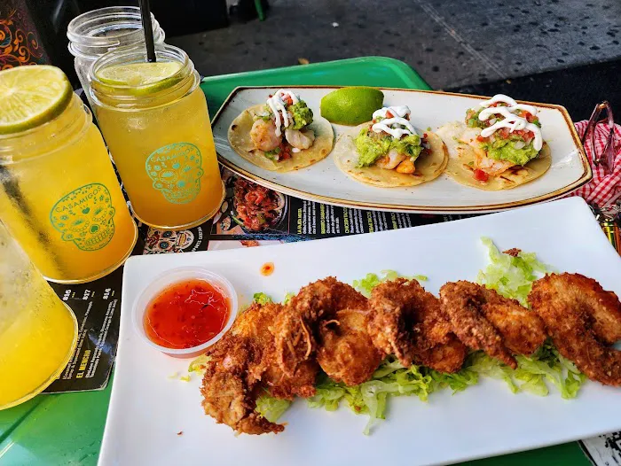 El Jefe Sports Cantina Picture 8