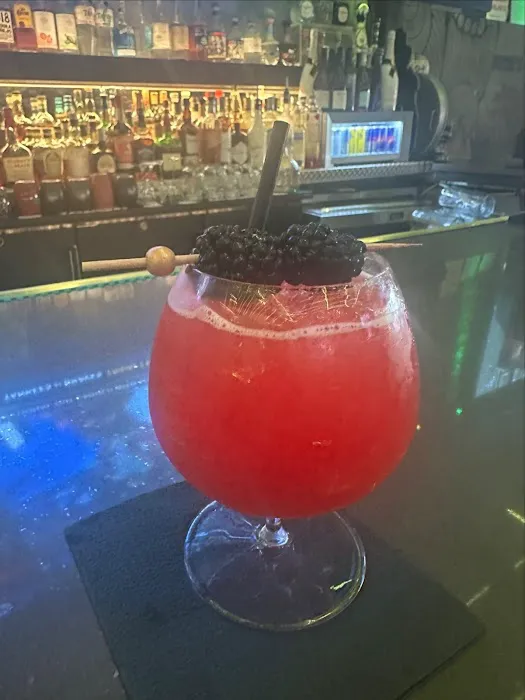 El Jefe Sports Cantina Picture 2