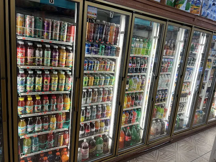 Gourmet Deli & Grocery Picture 2