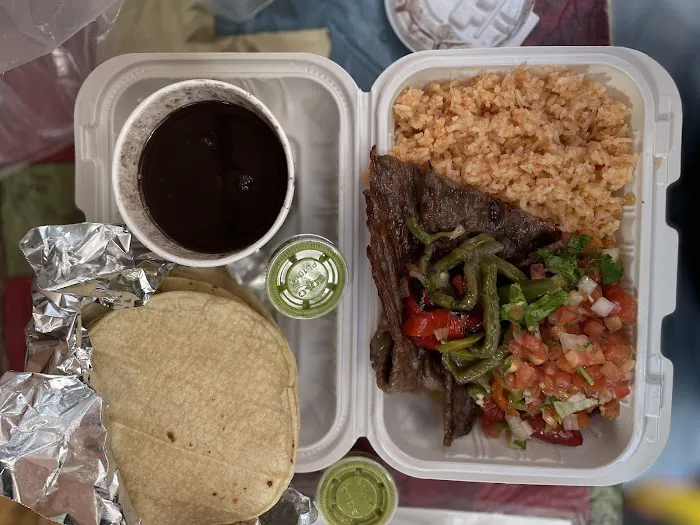 La Suegra de Dyckman (Mexican food) Picture 6