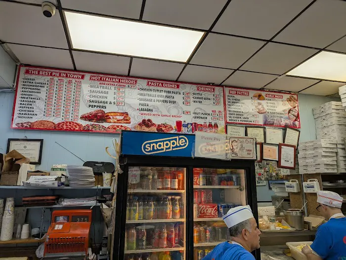 Pizza Palace Picture 6