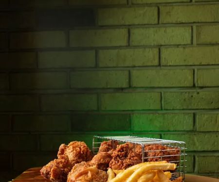 D' LA PARA PICA POLLO - NYC
