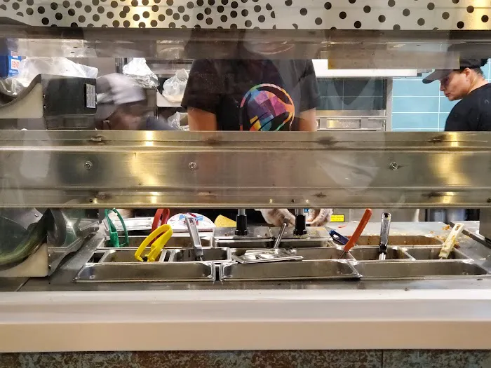 Taco Bell Cantina Picture 6