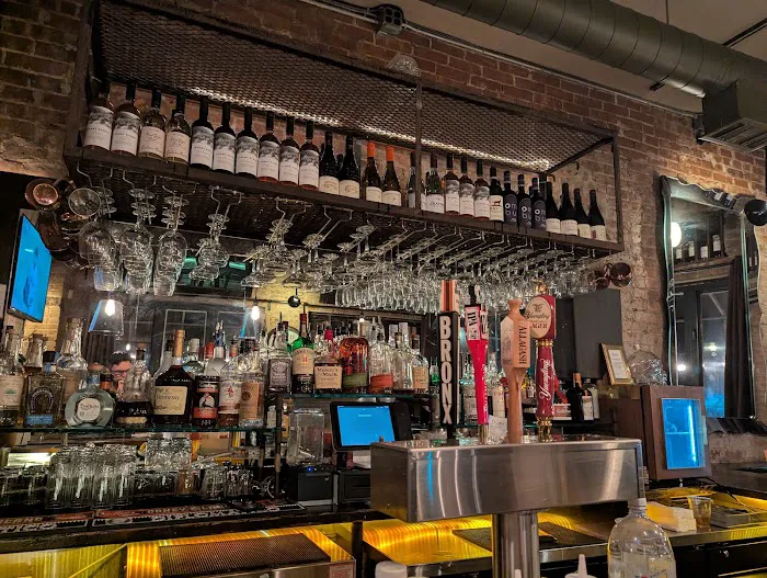 Charlies Bar & Kitchen Picture 2