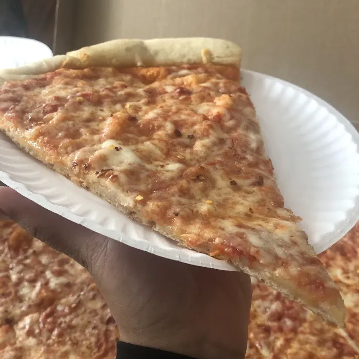 Brook Ave Deli & Pizza Picture 8
