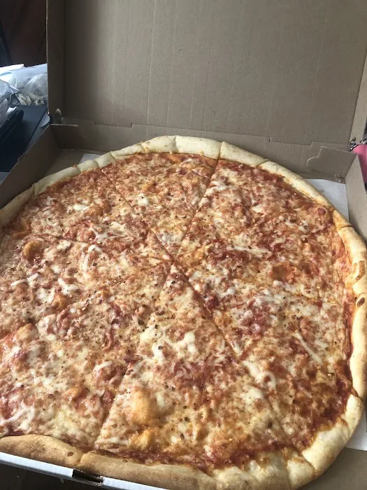 Brook Ave Deli & Pizza Picture 6