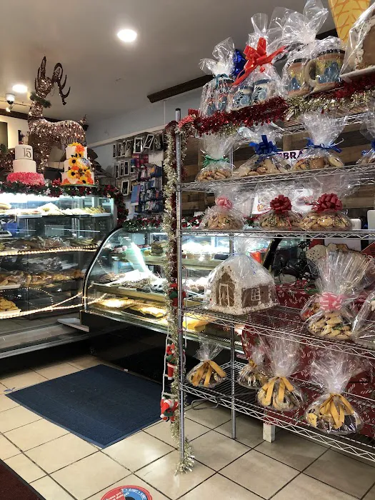 COCOpastel Bakery Picture 2