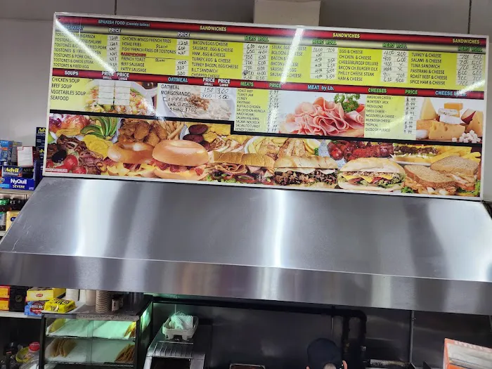 Michelle’s Deli Grocery Picture 3