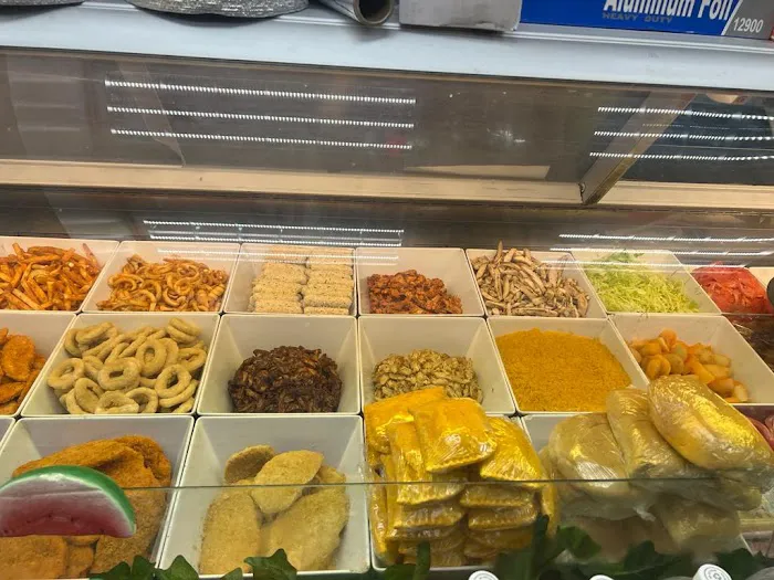 Tinton gourmet deli Picture 4