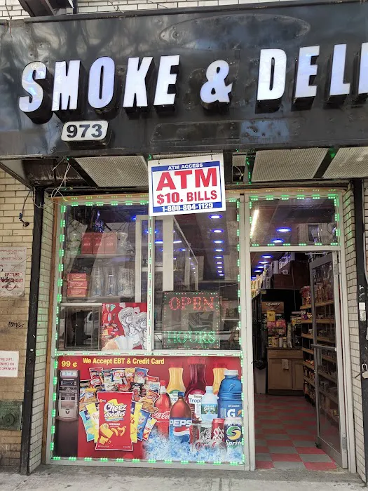 Smoke & Deli Picture 2