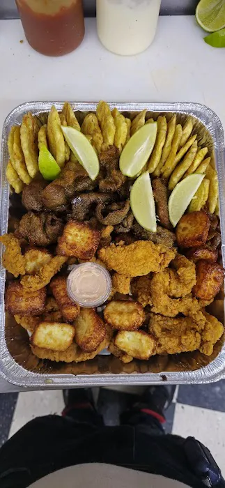D'Mia Deli Picture 6