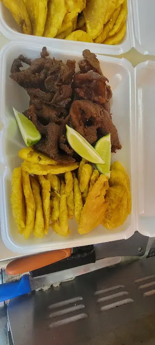 D'Mia Deli Picture 1