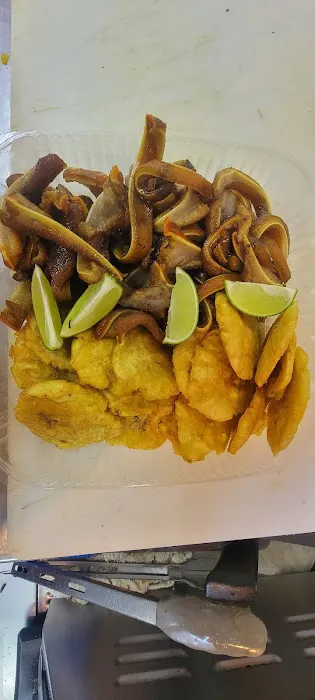 D'Mia Deli Picture 9