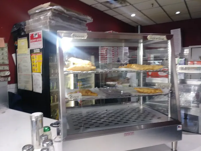 Brianna's Pizzeria & Spanish Food Picture 5