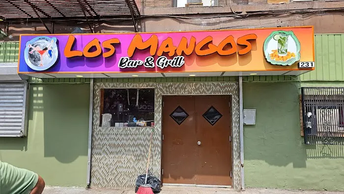 Los mangos bar & grill Picture 1