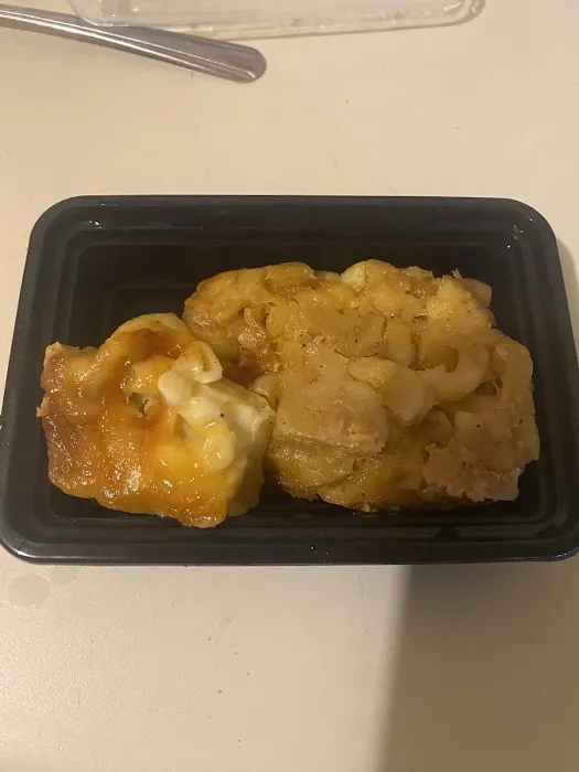 Johnny's Caribbean Bakery & Resturant Picture 4