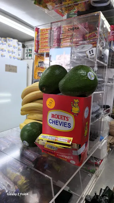 ZAID DELI GROCERY Picture 4