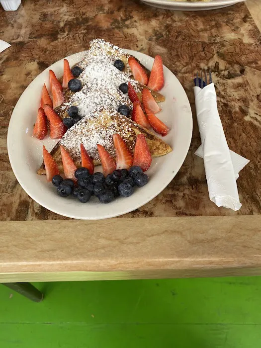 Betos Restaurant Inc Picture 5