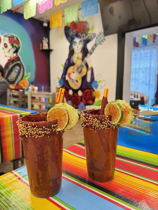 El Carnalito Barragan Deli Picture 10