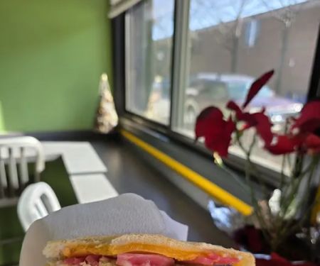 Mela's Cafe