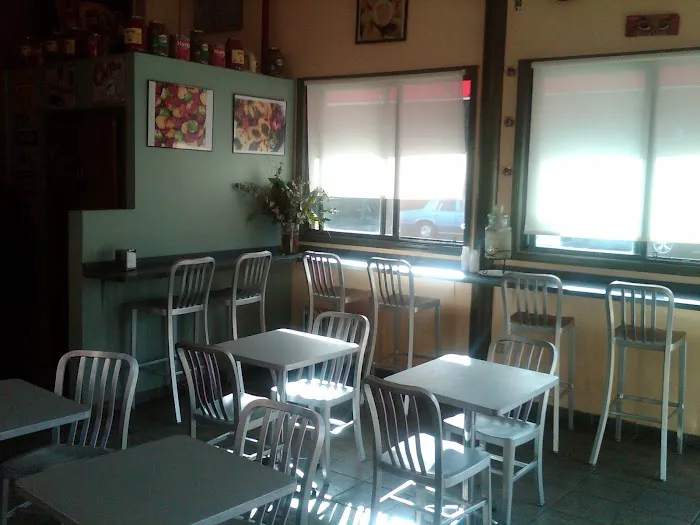 Mela's Cafe Picture 10