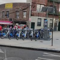 Outside Looking Restaurant & Lounge ico