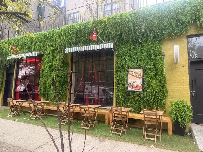 Sweet & Savory Caribbean Italian Restaurant Picture 4