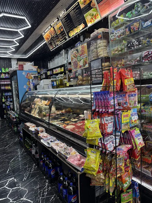 JM Deli Grocery Picture 8