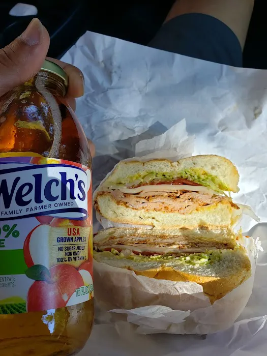JM Deli Grocery Picture 1