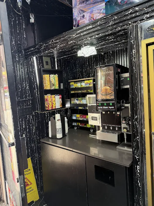 JM Deli Grocery Picture 6