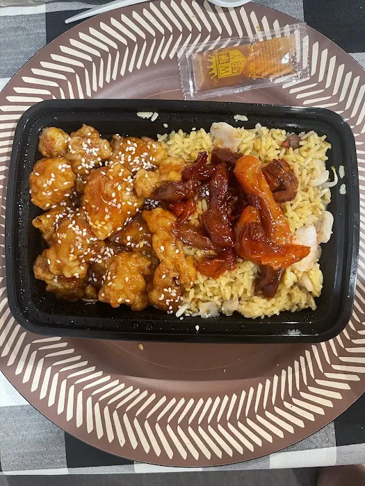 New People's Kitchen Picture 3