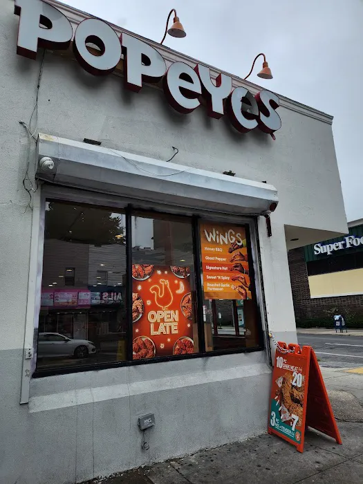 Popeyes Louisiana Kitchen Picture 7