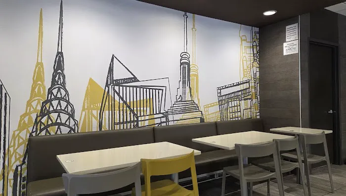 McDonald's Picture 3