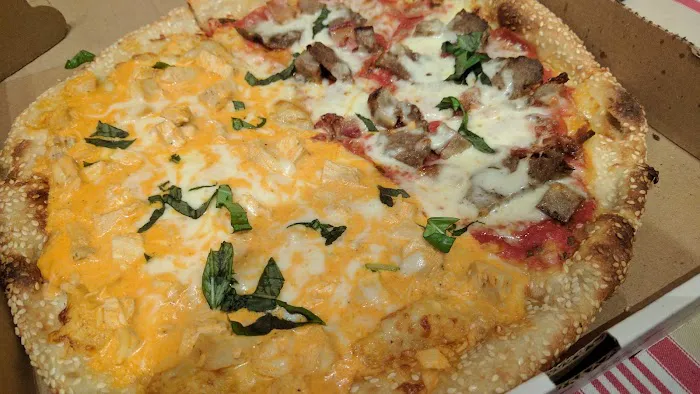 Daddy Greens Pizza Picture 4