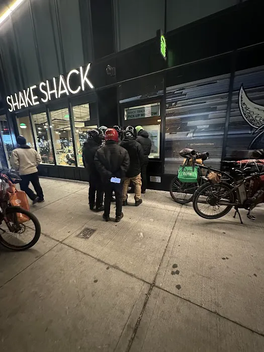 Shake Shack Bed-Stuy Picture 9