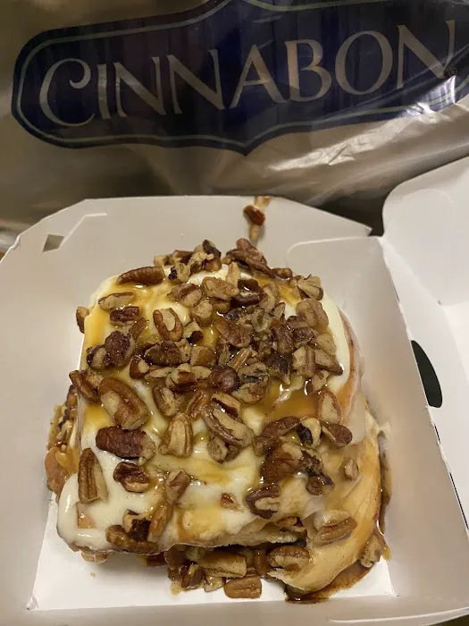 Cinnabon Picture 4