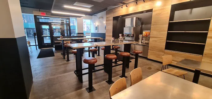 Chipotle Mexican Grill Picture 7