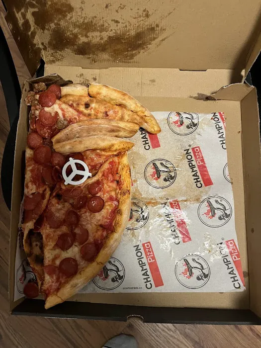 Champion Pizza - Bedstuy Picture 9