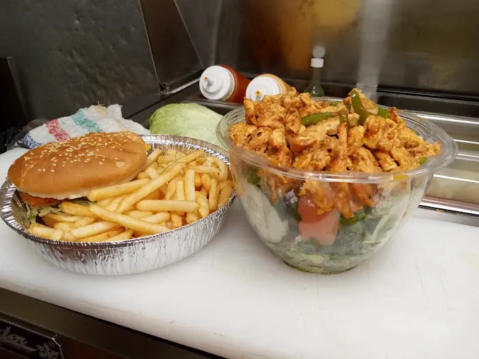 Crown Fried Chicken & Pizza Picture 2