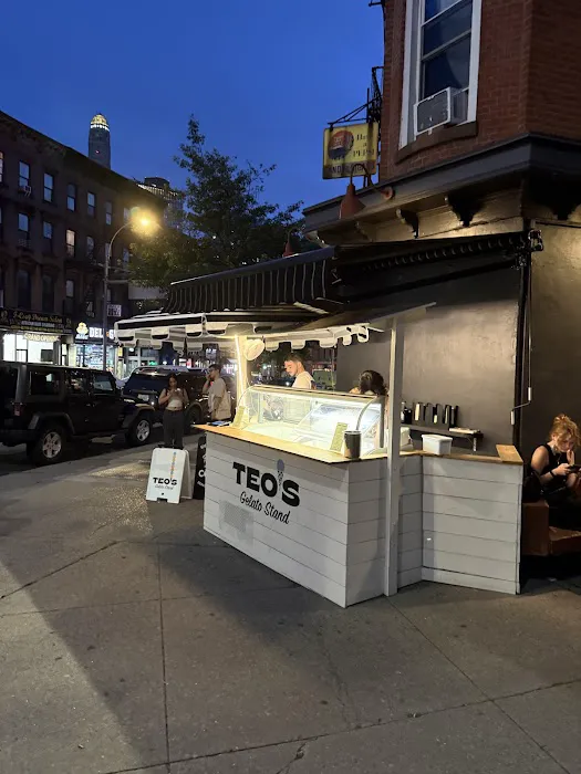 Teo’s Gelato Stand Picture 2