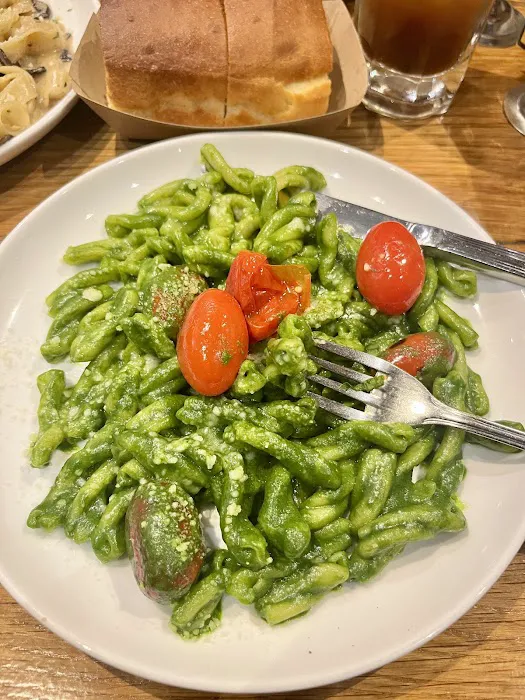 Forma Pasta Factory Picture 2