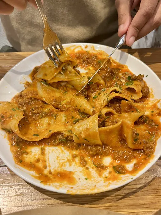 Forma Pasta Factory Picture 8
