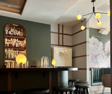 Bar Francis