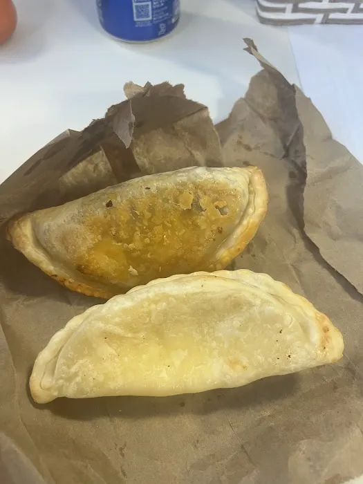 masa empanadas & pizza Picture 10