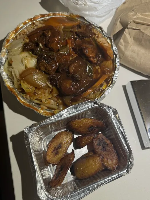Golden Krust Caribbean Restaurant Picture 9