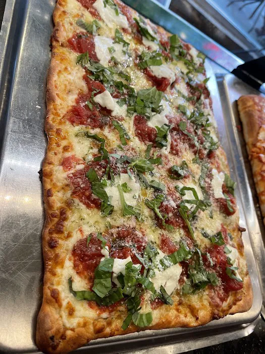 Luv N Oven Pizza Picture 6