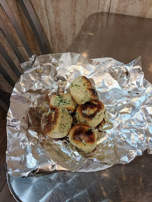 Not Ray's Pizza Picture 4