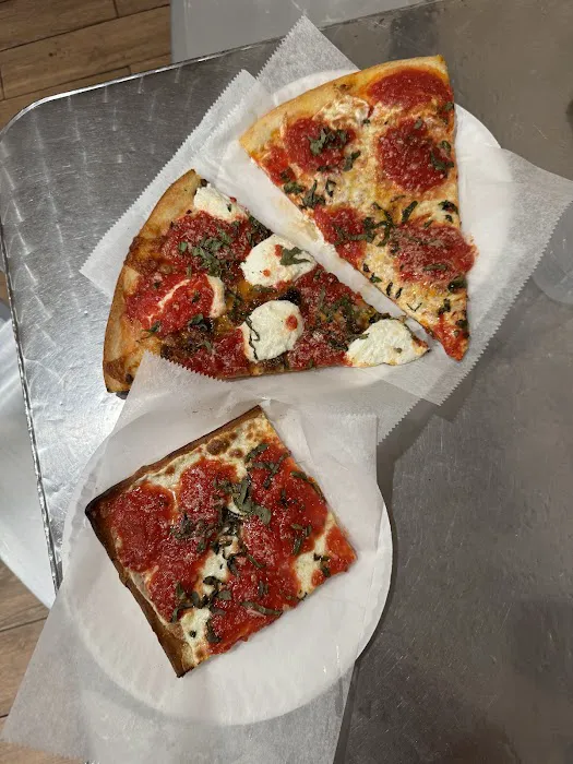 Not Ray's Pizza Picture 5