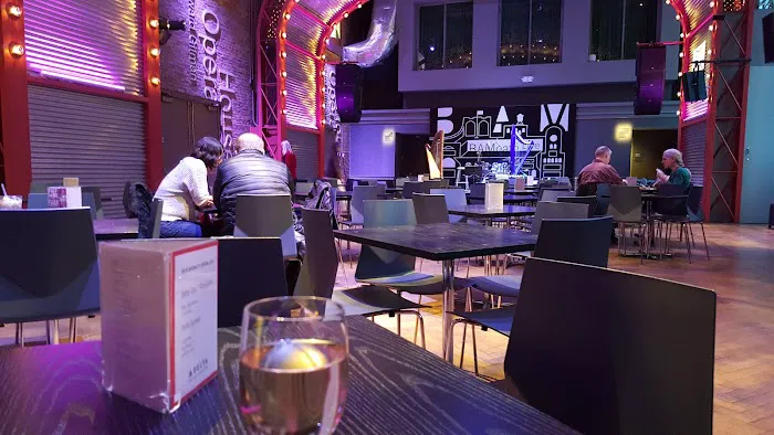 BAMcafé Picture 7